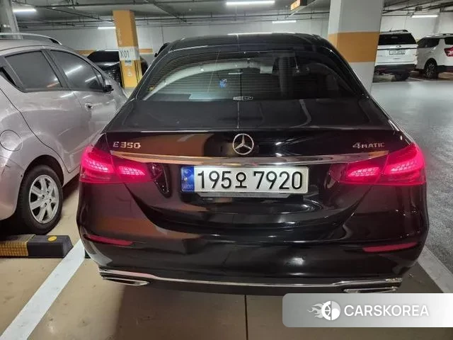 Mercedes-Benz E-Class W213 2022 Черный из Кореи, фото 4
