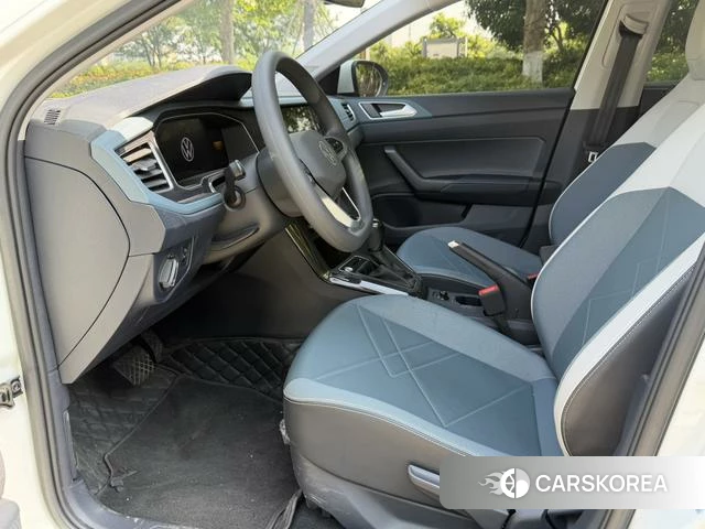 Volkswagen Lavida 2024 Белый из Китая, фото 4