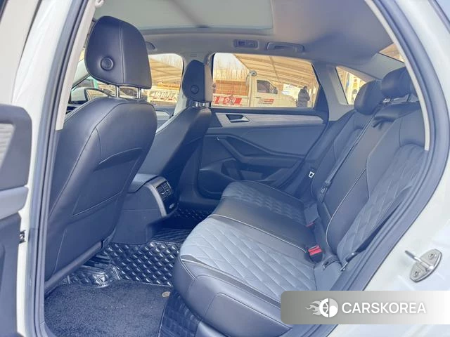 Volkswagen Sagitar 2023 Белый из Китая, фото 3