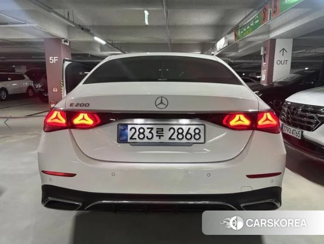 Mercedes-Benz E-Class W214 2025 Белый из Кореи, фото 6