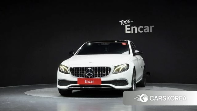 Mercedes-Benz E-Class W213 id 4594674 из Кореи 23