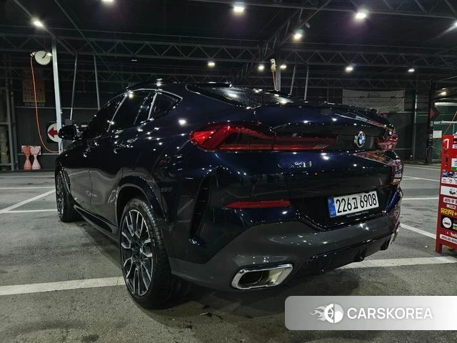 BMW X6 (G06) 2025 Черный из Кореи, фото 3