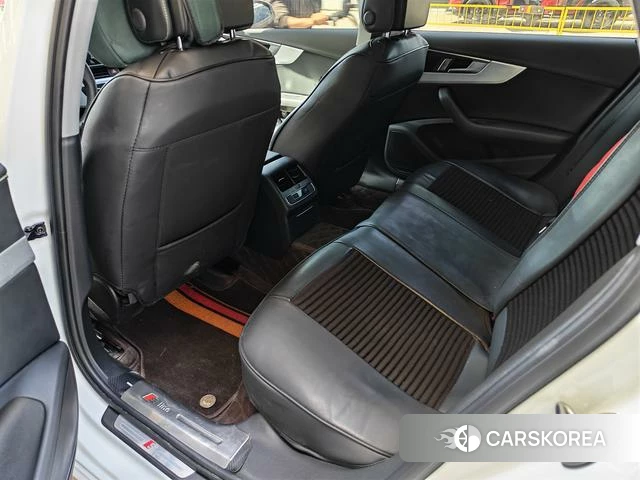 Audi A4L 2024 Белый из Китая, фото 3