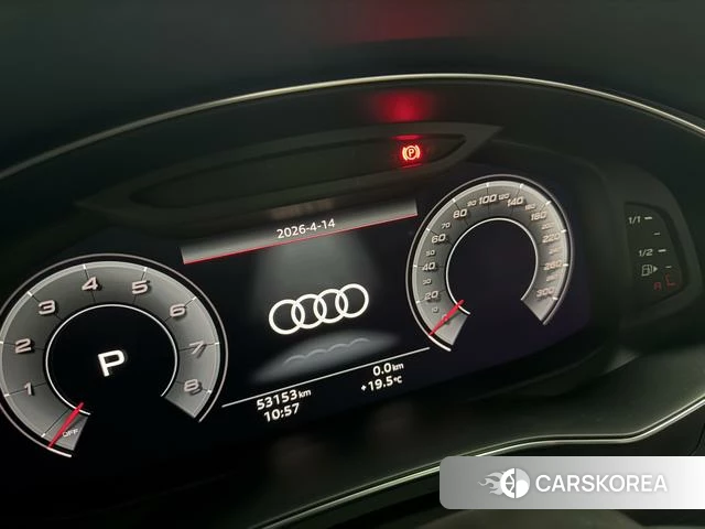 Audi A6 (import) 2021 Черный из Китая, фото 4