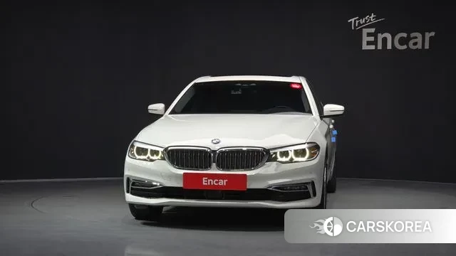 BMW 5 Series (G30) id 3587992 из Кореи 13