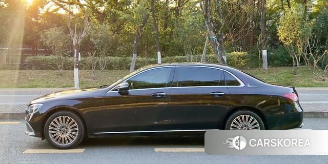 Mercedes-Benz E-class id 4306866 из Китая 11
