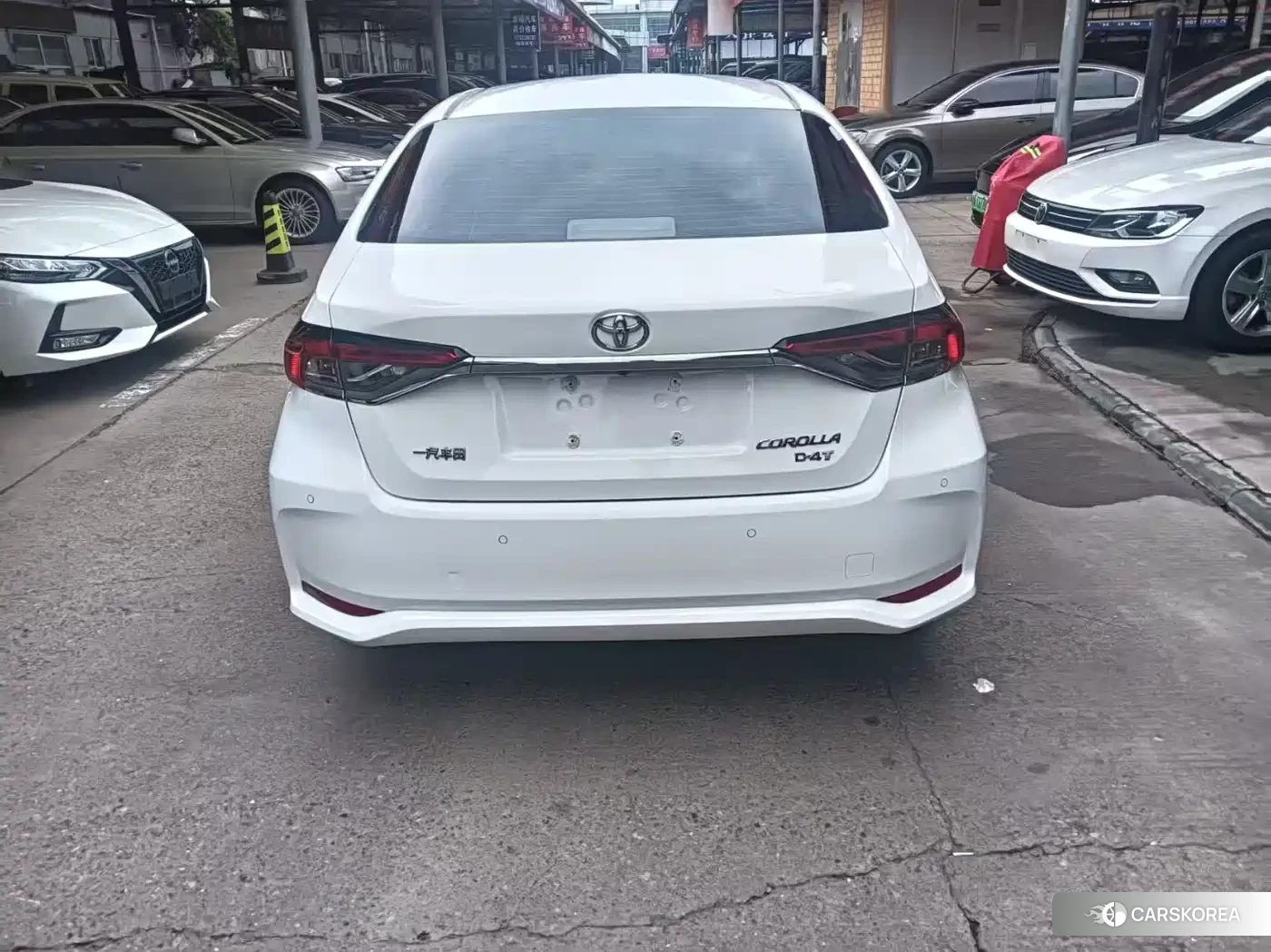 Toyota Corolla 2022 Белый из Китая, фото 3