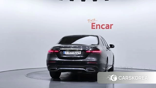 Mercedes-Benz E-Class W213 id 4676641 из Кореи 23