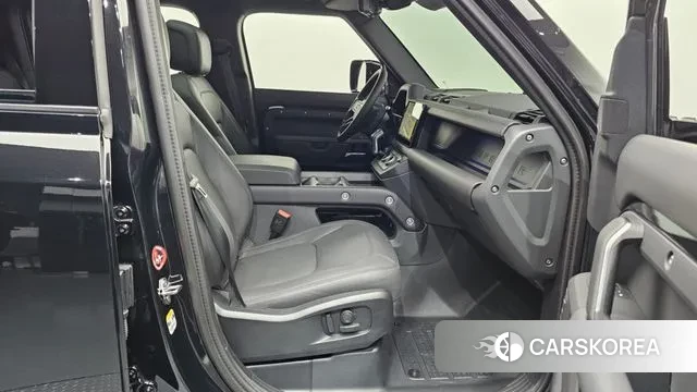 Land Rover Defender (L663) id 3720596 из Кореи 13