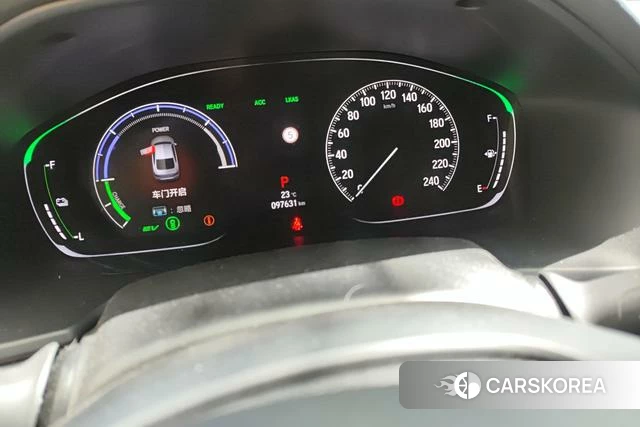 Honda Accord id 4240981 из Китая 10