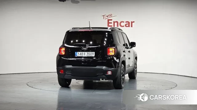 Jeep Renegade id 3378072 из Кореи 13