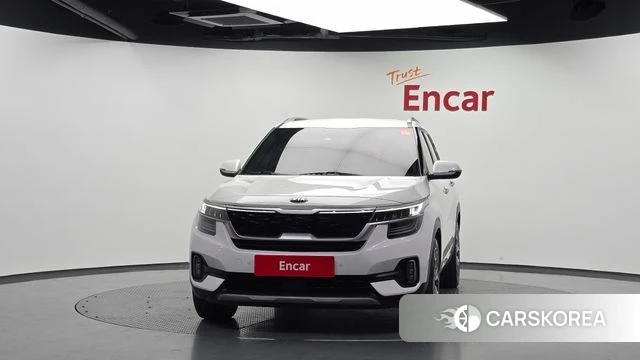 Kia Seltos id 4849298 из Кореи 23