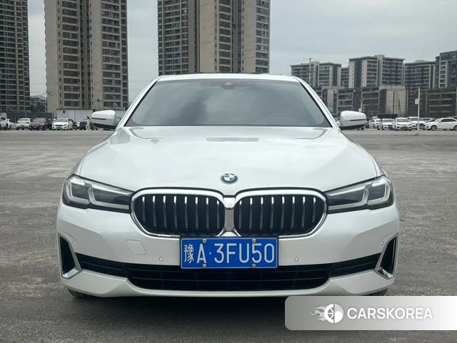 BMW 5 series 2021 Белый из Китая, фото 3