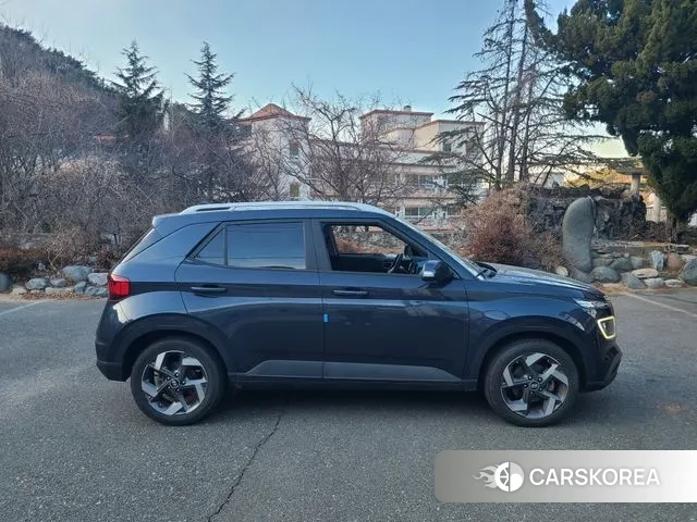 Hyundai Venue id 3723316 из Кореи 9