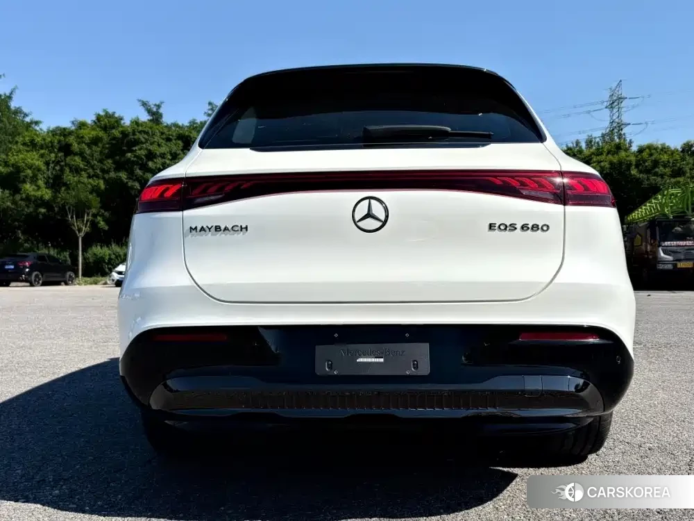 Mercedes-Benz Maybach EQS SUV 2026 Белый из Китая, фото 4