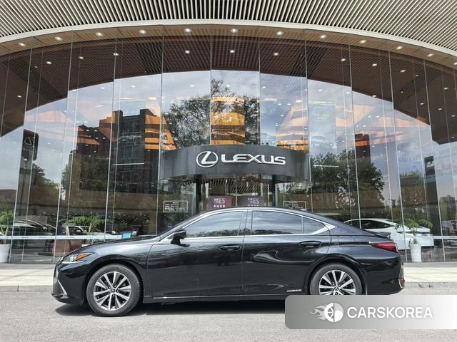 Lexus ES id 4274148 из Китая 10
