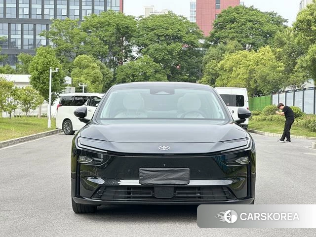 Toyota Platinum Wisdom 7 id 4359678 из Китая 12