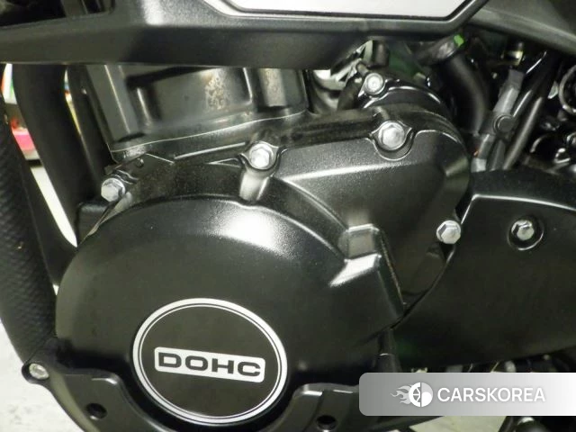 Engine photo