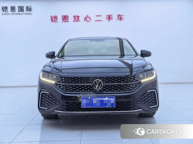 Volkswagen Passat id 4258572 из Китая 16