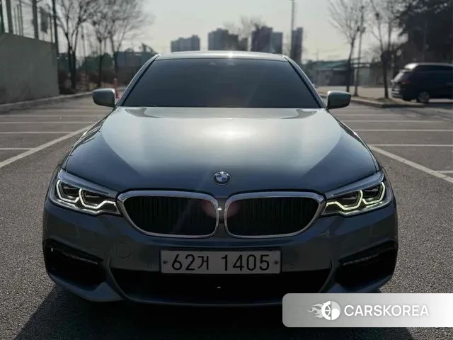 BMW 5 Series (G30) id 3779267 из Кореи 11