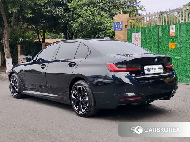 BMW i3 2024 Черный из Китая, фото 3