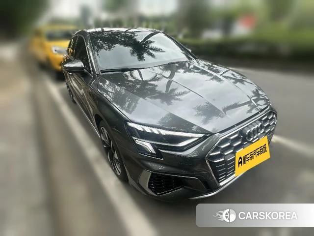 Audi A3 2024 Темно-серый из Китая, фото 3