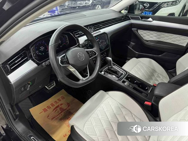 Volkswagen Magotan 2024 Черный из Китая, фото 3