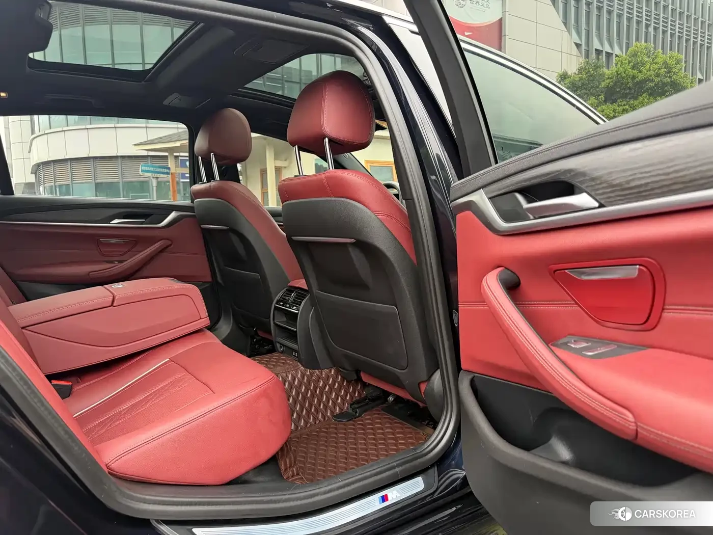 BMW 5 series id 4653834 из Китая 11