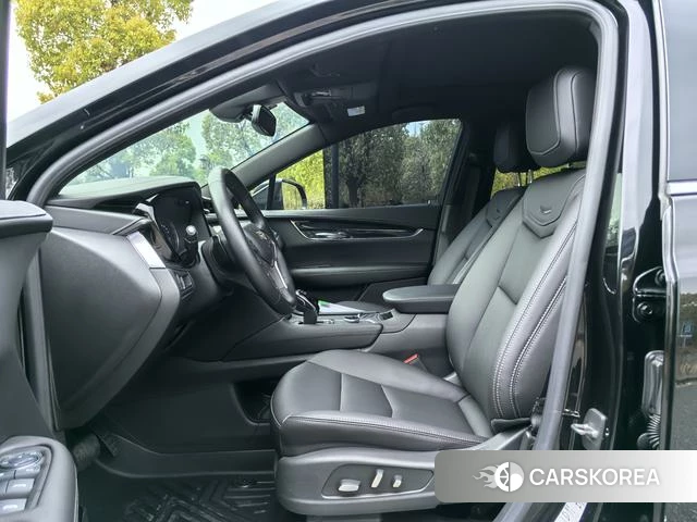 Cadillac XT5 id 4229228 из Китая 17