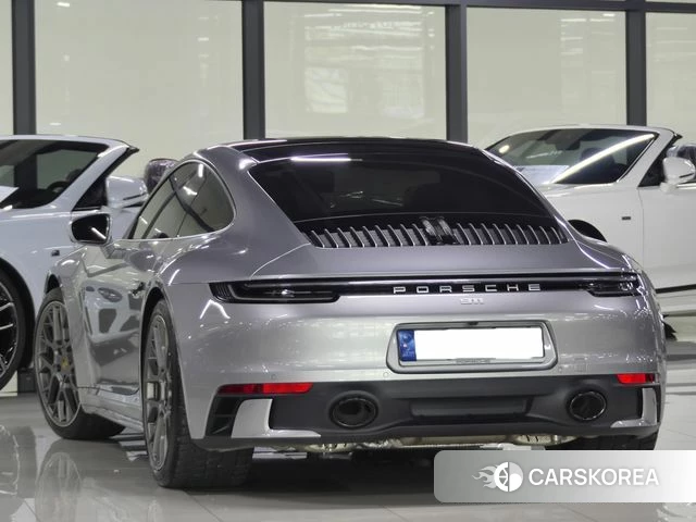 Porsche 911(992) id 4630240 из Кореи 9