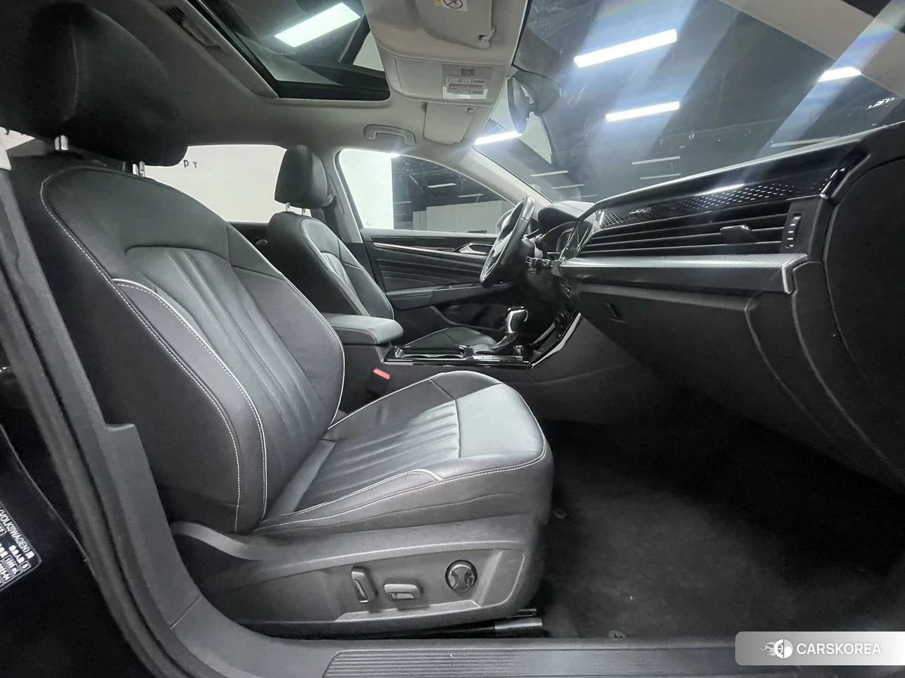 Volkswagen Passat id 4461569 из Китая 18