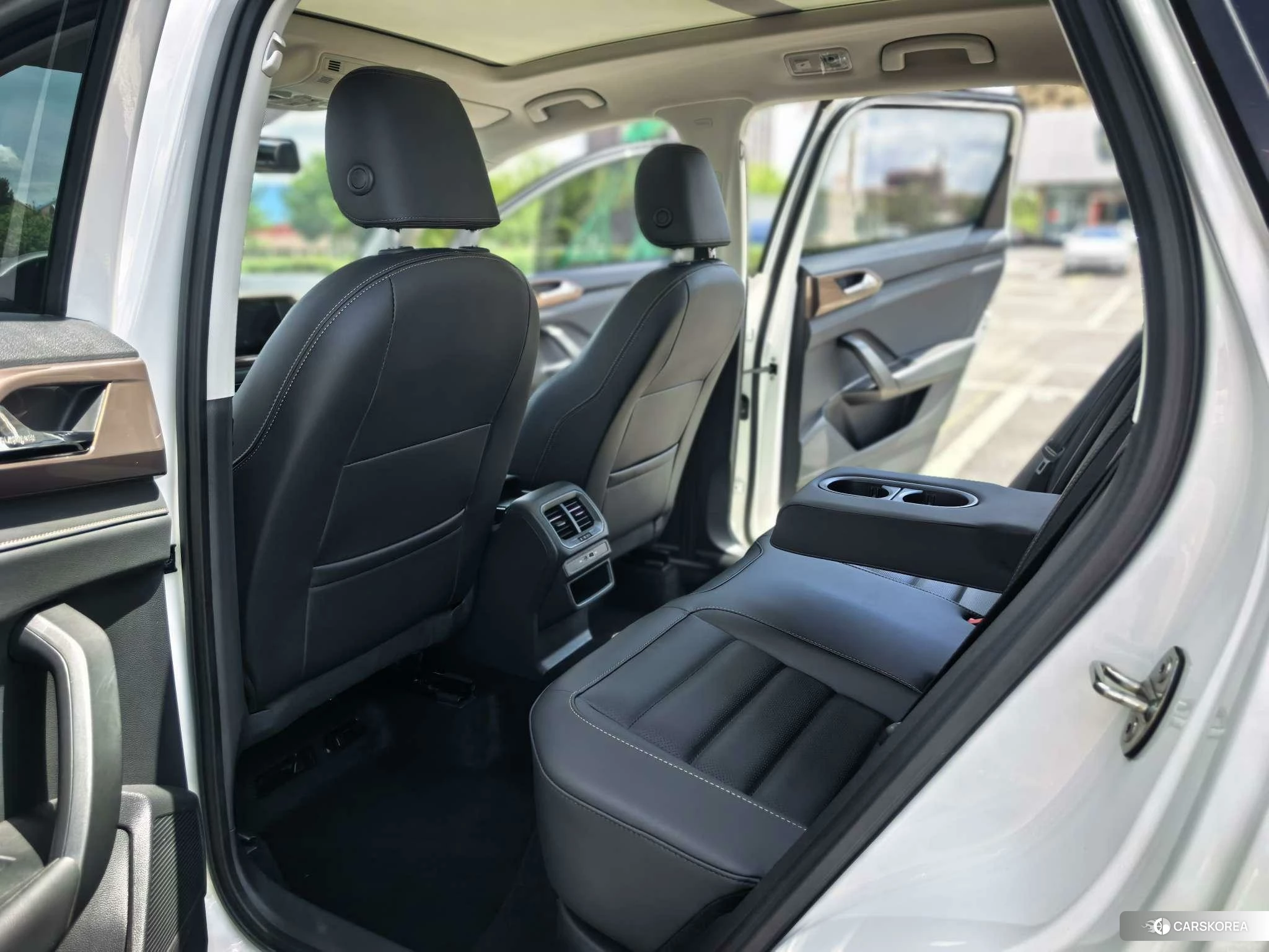 Volkswagen Tuyue id 4455137 из Китая 16