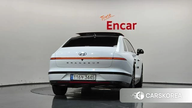 Hyundai Grandeur Hybrid (GN7) id 4904516 из Кореи 23