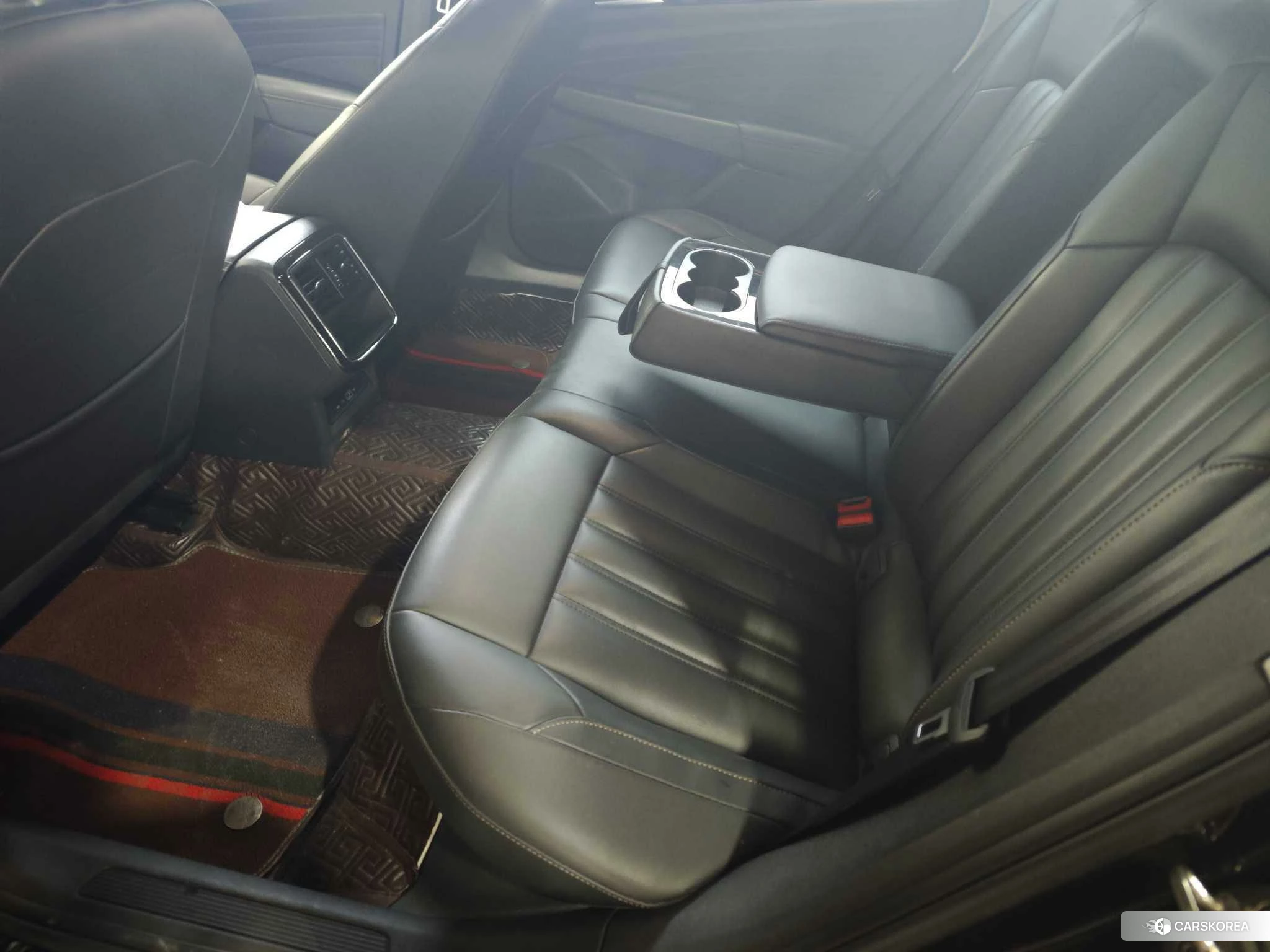 Volkswagen Passat 2021 Черный из Китая, фото 3