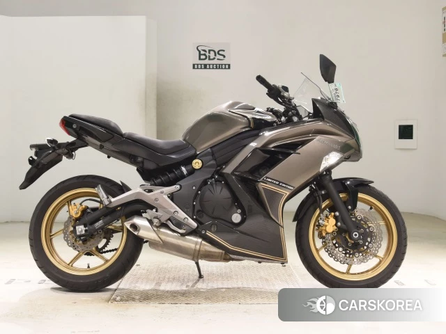 Проданный Kawasaki NINJA 400 ABS 2015 из Японии