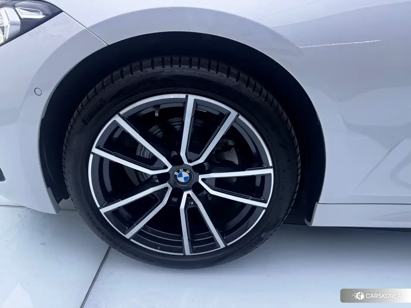 BMW 3 series 2023 Белый из Китая, фото 4