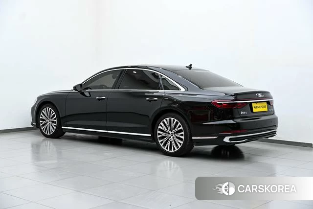 Audi A8 id 4260810 из Китая 13