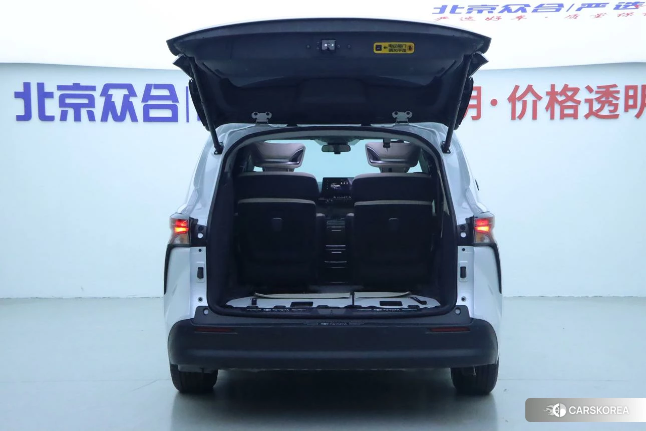 Toyota Saina id 4498547 из Китая 22
