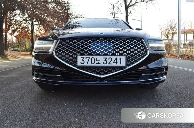 Genesis G90 id 3607398 из Кореи 13