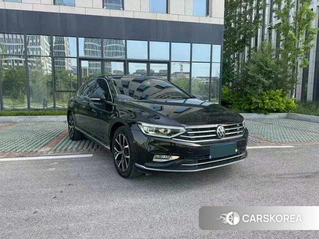 Volkswagen Magotan 2022 Черный из Китая, фото 3