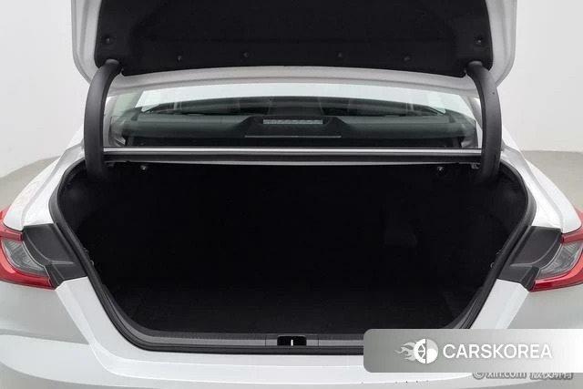 Toyota Camry id 3890818 из Китая 17