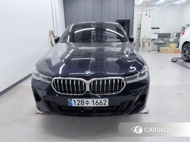 BMW 6 Series GT (G32) 2022 Черный из Кореи, фото 3