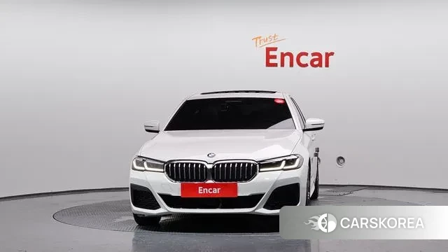 BMW 5 Series (G30) id 3043989 из Кореи 13