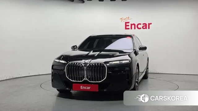 BMW 7 Series (G70) id 3725864 из Кореи 13