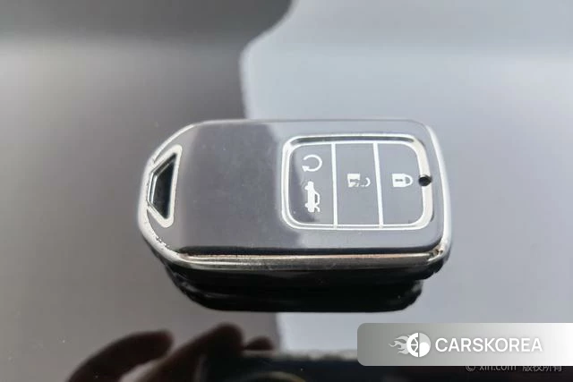 Honda Crown Road id 4273903 из Китая 17