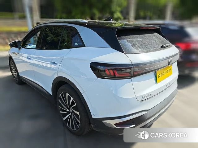 Volkswagen ID.4 X 2022 Белый из Китая, фото 3
