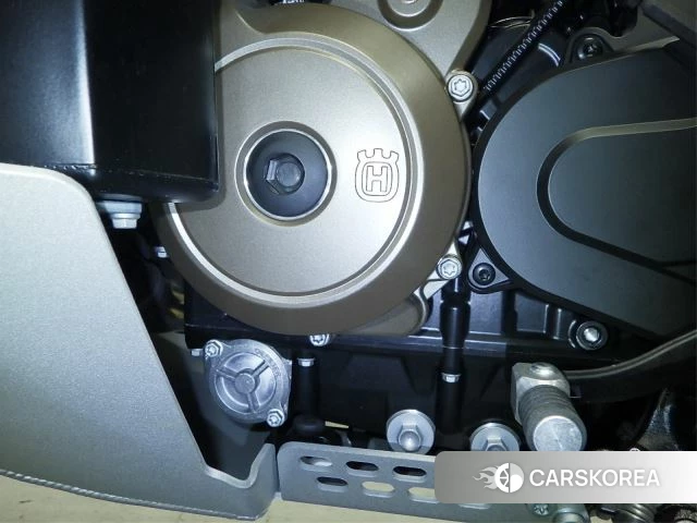 Engine photo