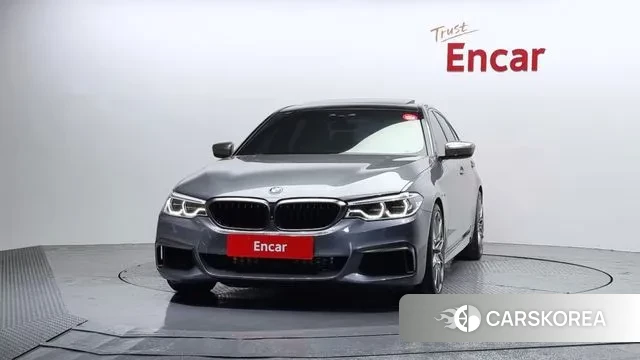 BMW 5 Series (G30) id 3362911 из Кореи 13