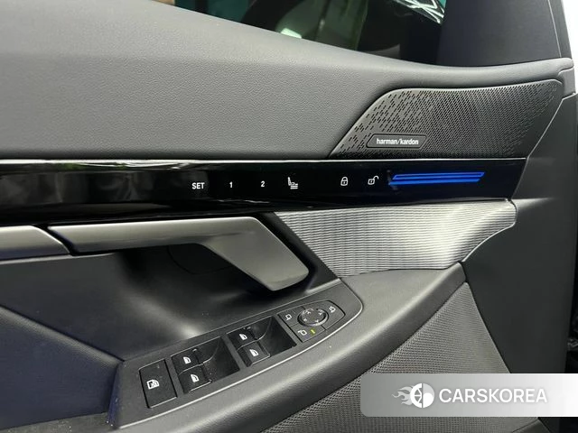 BMW 5 Series (G60) id 4186114 из Кореи 10