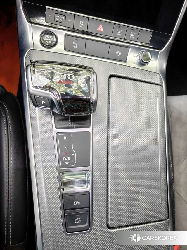 Audi A6L 2021 Черный из Китая, фото 4